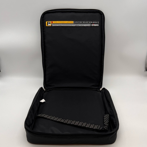 OGIO Padded 13″ Laptop Tablet Bag Sleeve Haul GUC - Picture 3 of 9